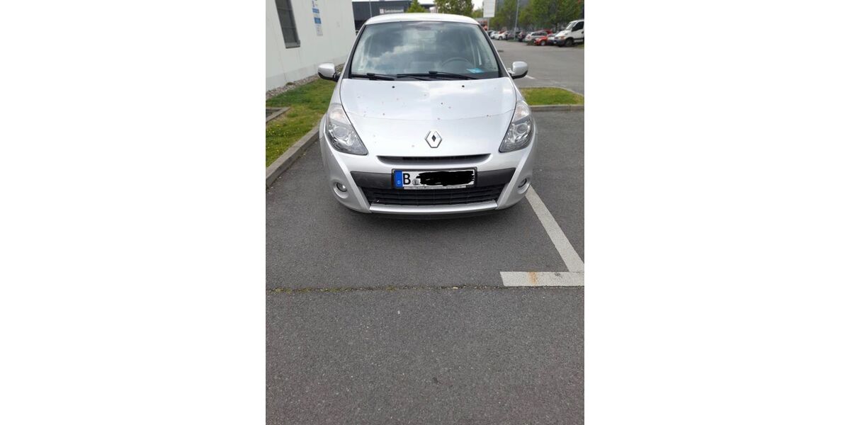 Renault Clio 145.000 km 4.990 &euro; berlin 12309