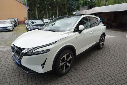 Nissan Qashqai 49.999 km 22.990 &euro; Berlin 13407