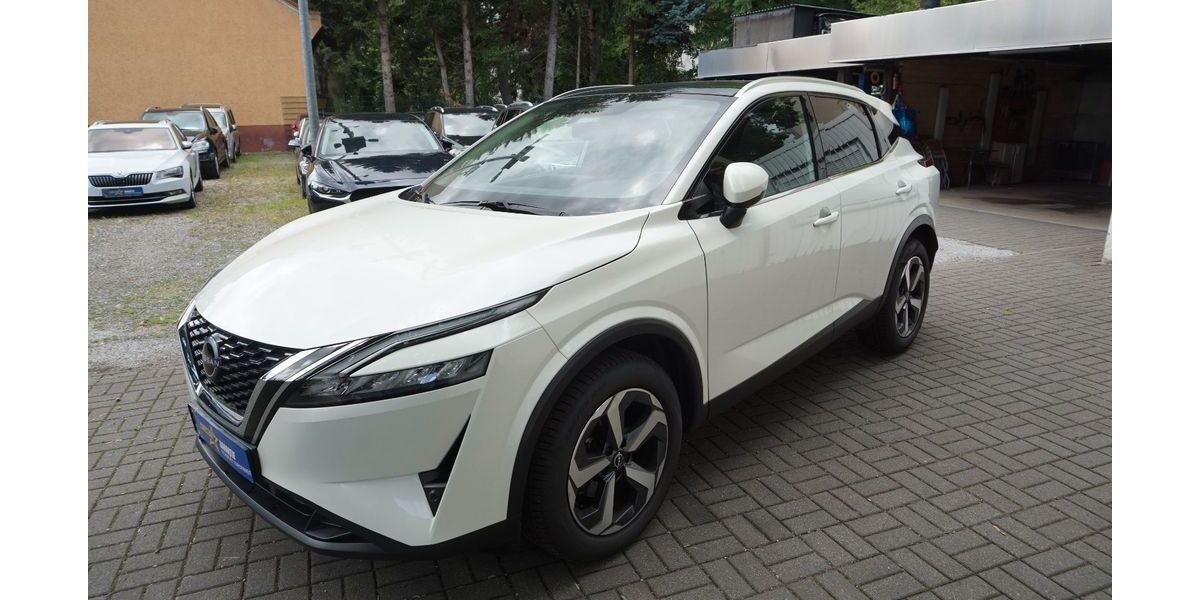 Nissan Qashqai 49.999 km 22.990 &euro; Berlin 13407