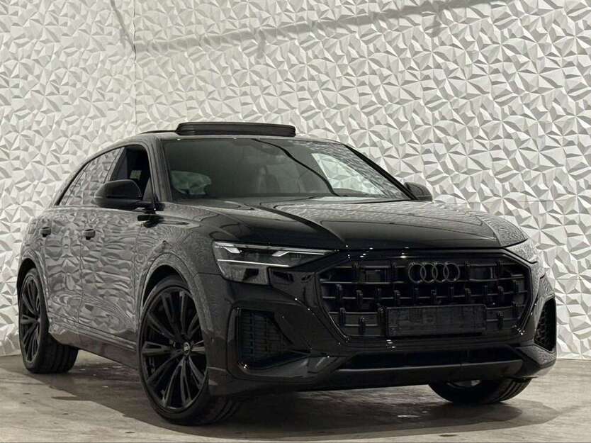 Audi Q8 18.496 km 67.900 € Berlin 10245