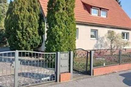 Haus zum Mieten in Berlin 1.700 € 90 m²