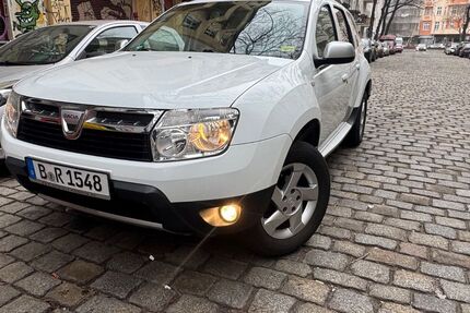 Dacia Duster 128.900 km 5.400 &euro; Berlin 10961