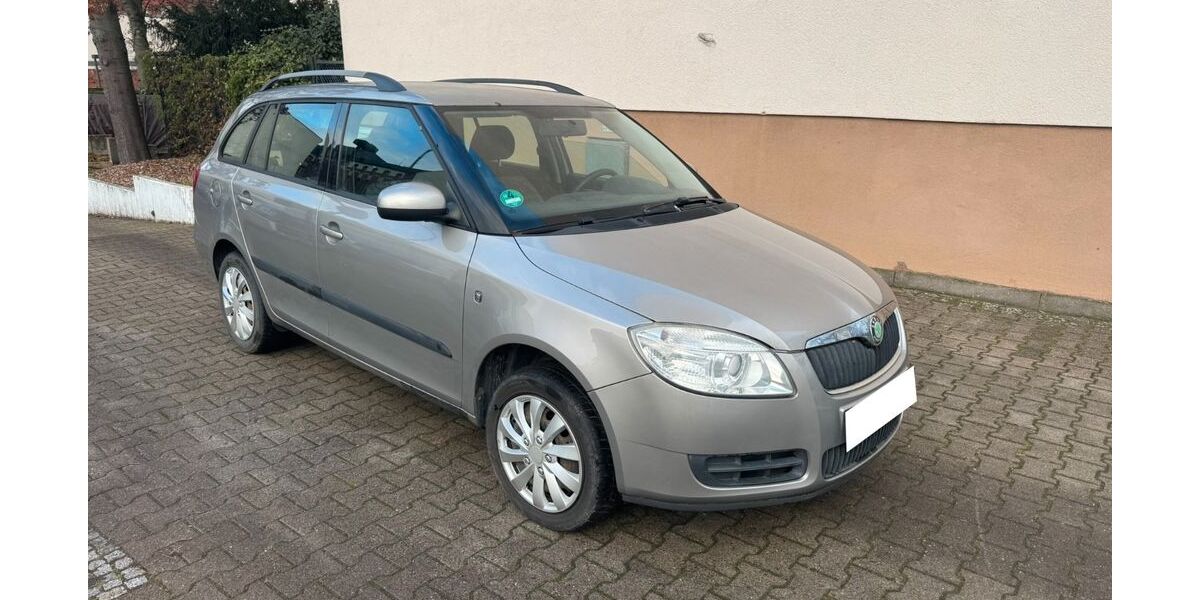 Skoda Fabia 280.000 km 1.400 &euro; Berlin 12045