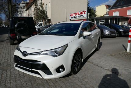 Toyota Avensis 89.270 km 16.950 &euro; Berlin-Tempelhof 12105