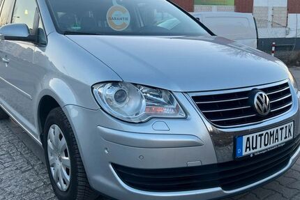 VW Touran 120.000 km 8.990 &euro; Berlin 10551