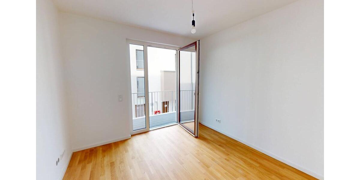 Etagenwohnung Berlin Neukölln - 4 Zimmer, 99 m&sup2;, 2.054&euro; | Angebot:26000131