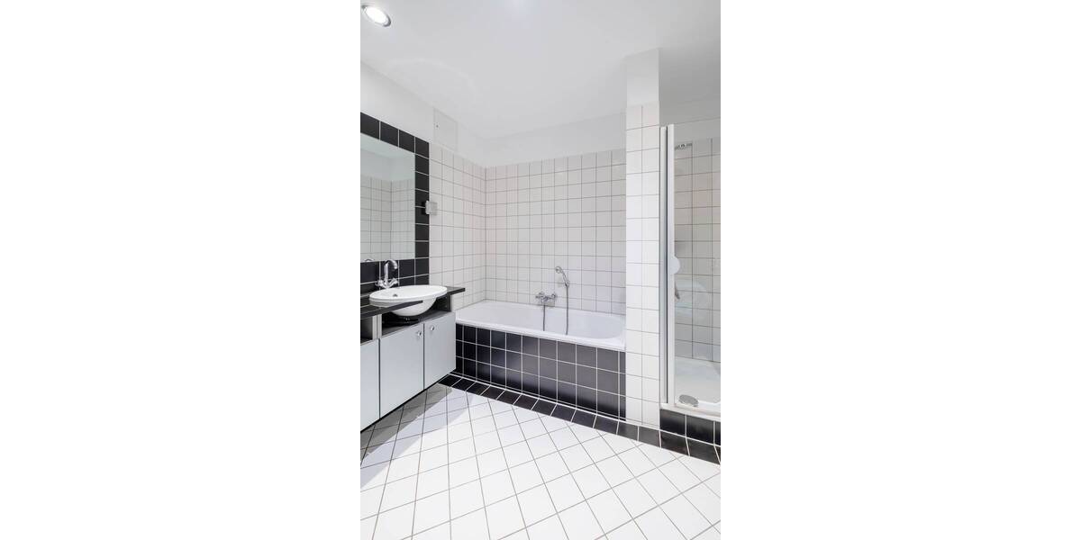 Etagenwohnung Berlin Mitte - 3 Zimmer, 124 m&sup2;, 875.000&euro; | Angebot:25779241