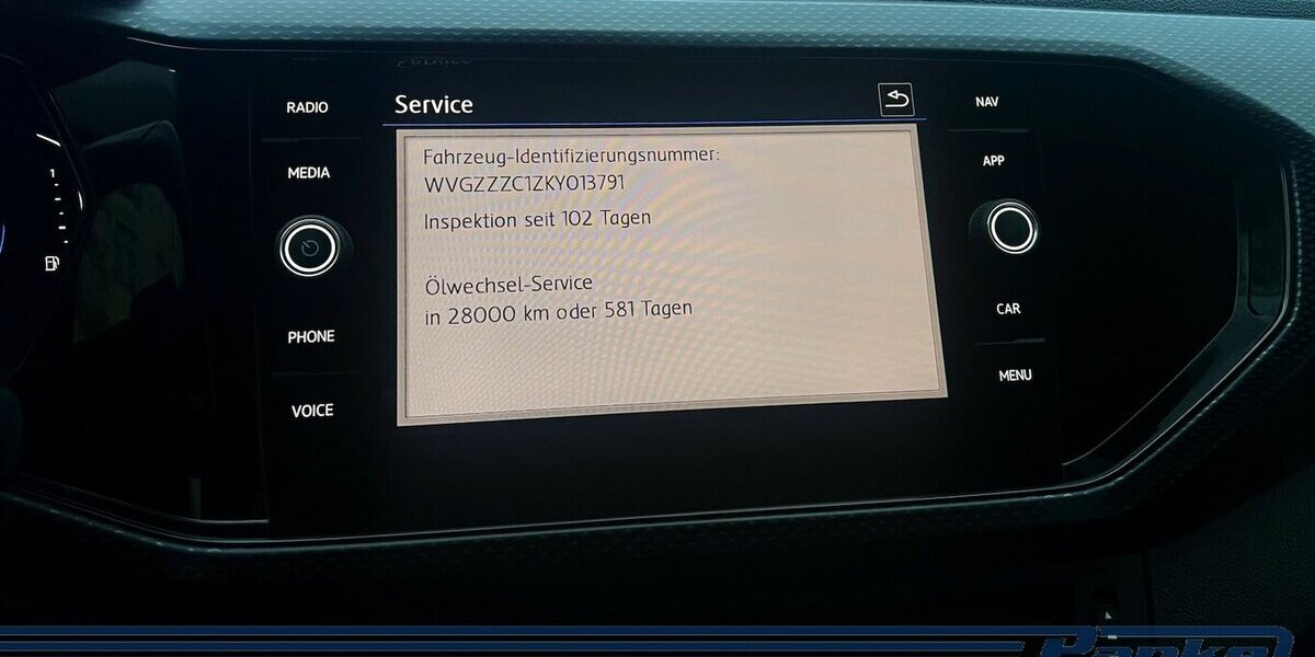 VW T-Cross 1.0 TSI R-Line DSG OPF*ACC*NAV*RFK*LED* 81.393 km 17.890 &euro; Berlin 13187