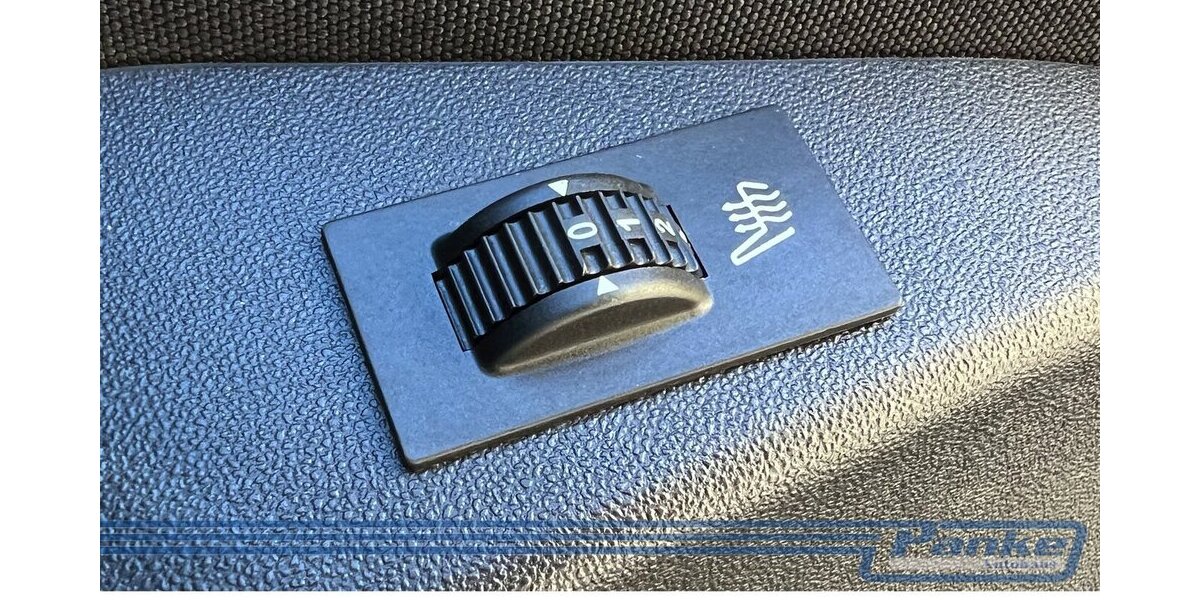 Peugeot 208 Style 1.2*SHZ*5trg*PDC*Klima*Blueto*Tempo* 73.611 km 7.980 € Berlin 13187