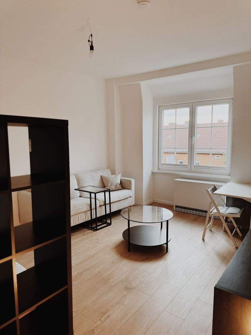 Moderne, voll möblierte 1-Zimmer-Dachgeschosswohnung in Berlin-Tempelhof – sofort bezugsfertig! zimmer