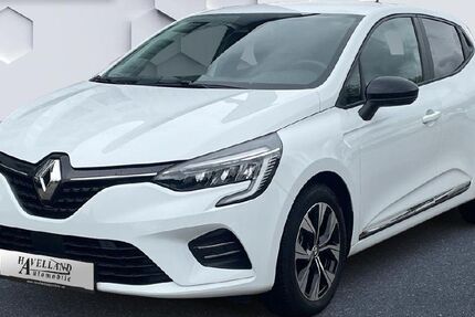 Renault Clio 9.800 km 21.890 &euro; Glienicke 16548