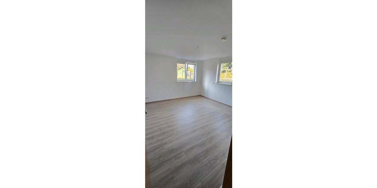 Etagenwohnung Hohen Neuendorf Bergfelde - 4 Zimmer, 100 m&sup2;, 1.750&euro; | Angebot:25869253