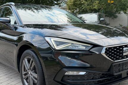 Seat Leon 132.000 km 14.990 &euro; Schönefeld 12529