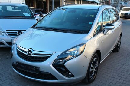 Opel Zafira 230.000 km 4.000 € Berlin 12347