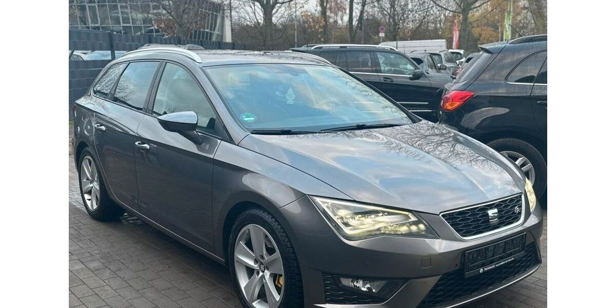 Seat Leon 138.213 km 8.990 &euro; Berlin Buckow 12353