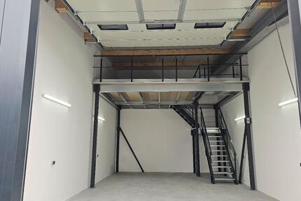 Lagerhalle Halle ca.75qm LudwigsfeldeVideoüb.Tor 4mStarkstrom zimmer