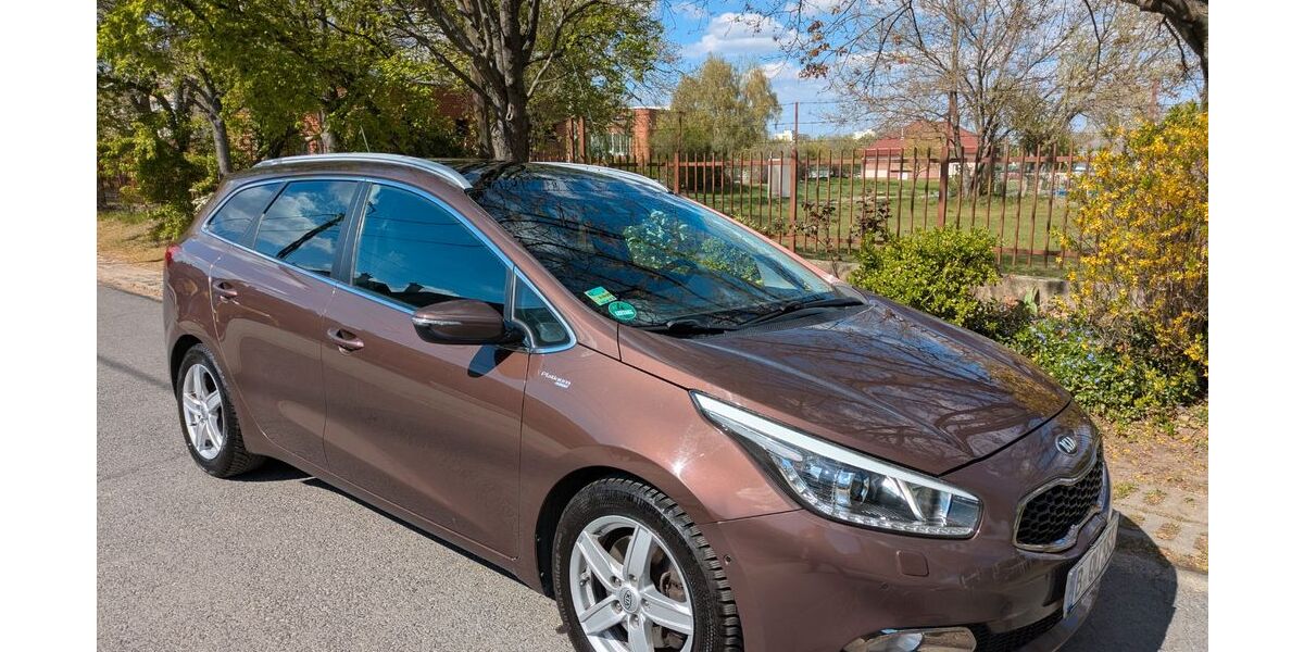 Kia ceed Sportswagon 171.500 km 6.999 &euro; Berlin 10999