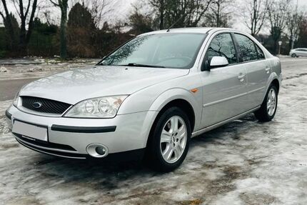 Ford Mondeo 129.375 km 2.000 &euro; Berlin 12349