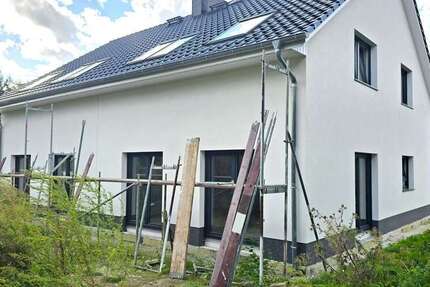 Haus zum Kaufen in Werneuchen 525.000 € 123.73 m²