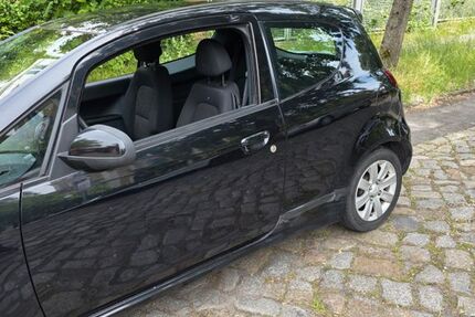 Mitsubishi Colt 90.000 km 3.500 &euro; Berlin 12207