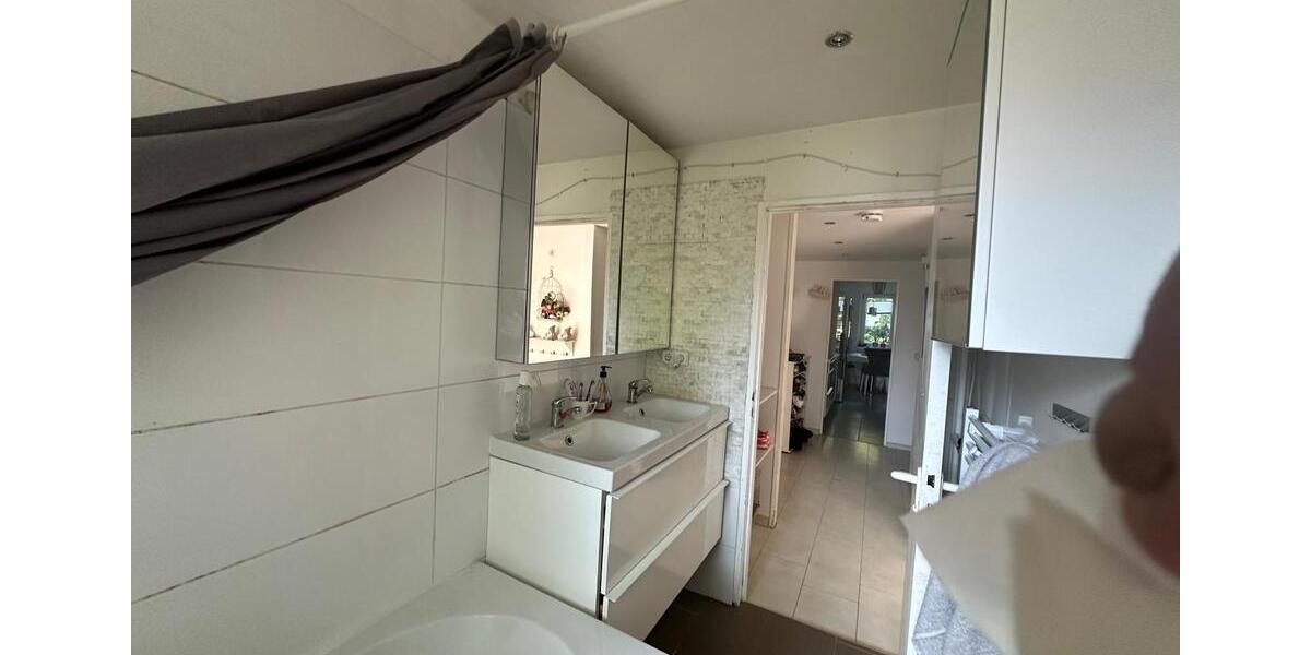 Etagenwohnung Berlin Reinickendorf - 3 Zimmer, 71 m&sup2;, 360.000&euro; | Angebot:26785985