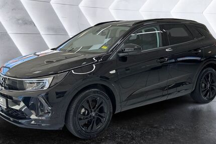 Opel Grandland (X) 50.266 km 19.990 &euro; Berlin 13051