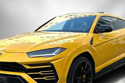 Lamborghini Urus 7.770 km 264.850 € Berlin 10777