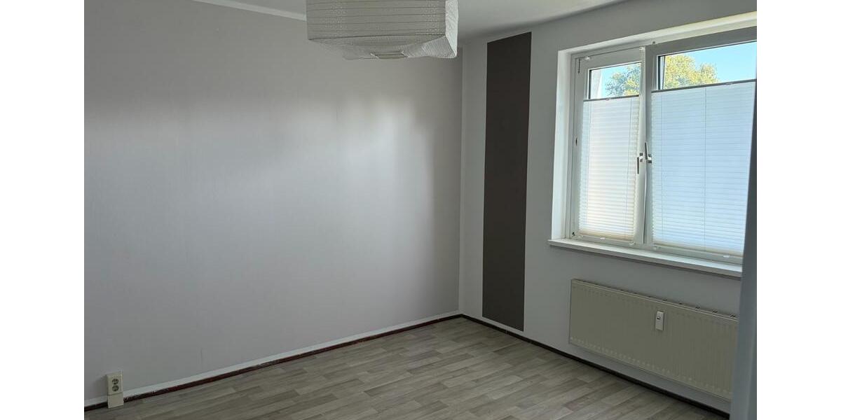 Etagenwohnung Berlin Treptow-Köpenick - 3 Zimmer, 57 m&sup2;, 559&euro; | Angebot:27713912