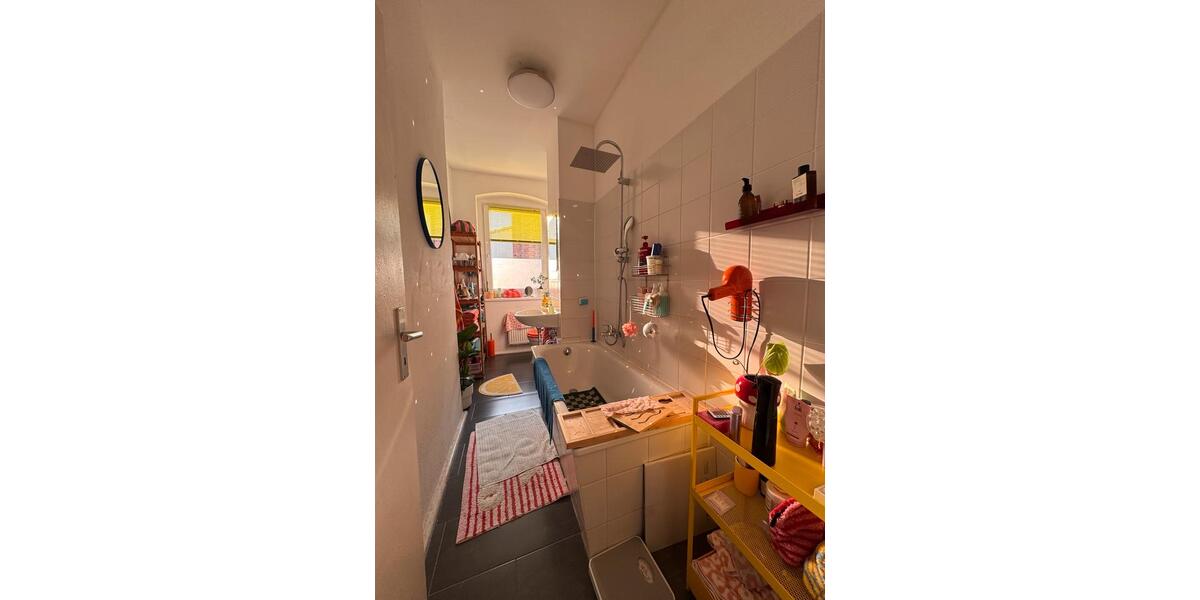 Helle 2 Zimmer Altbauwohnung bis Mitte Februar 2 zimmer