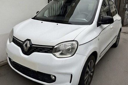 Renault Twingo III E-Tech 100 Navi Sitzheizung 12.500 km 11.999 &euro; Berlin 10247