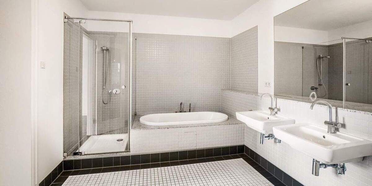 Etagenwohnung Berlin Mitte - 5 Zimmer, 335 m&sup2;, 6.300&euro; | Angebot:25748282