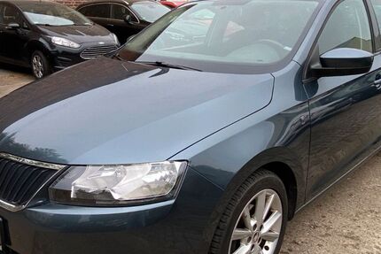 Skoda Rapid 143.000 km 6.390 &euro; Berlin-Lichtenberg 10365