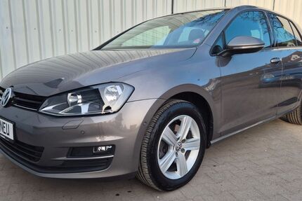 VW Golf 83.000 km 10.999 &euro; Berlin 13125