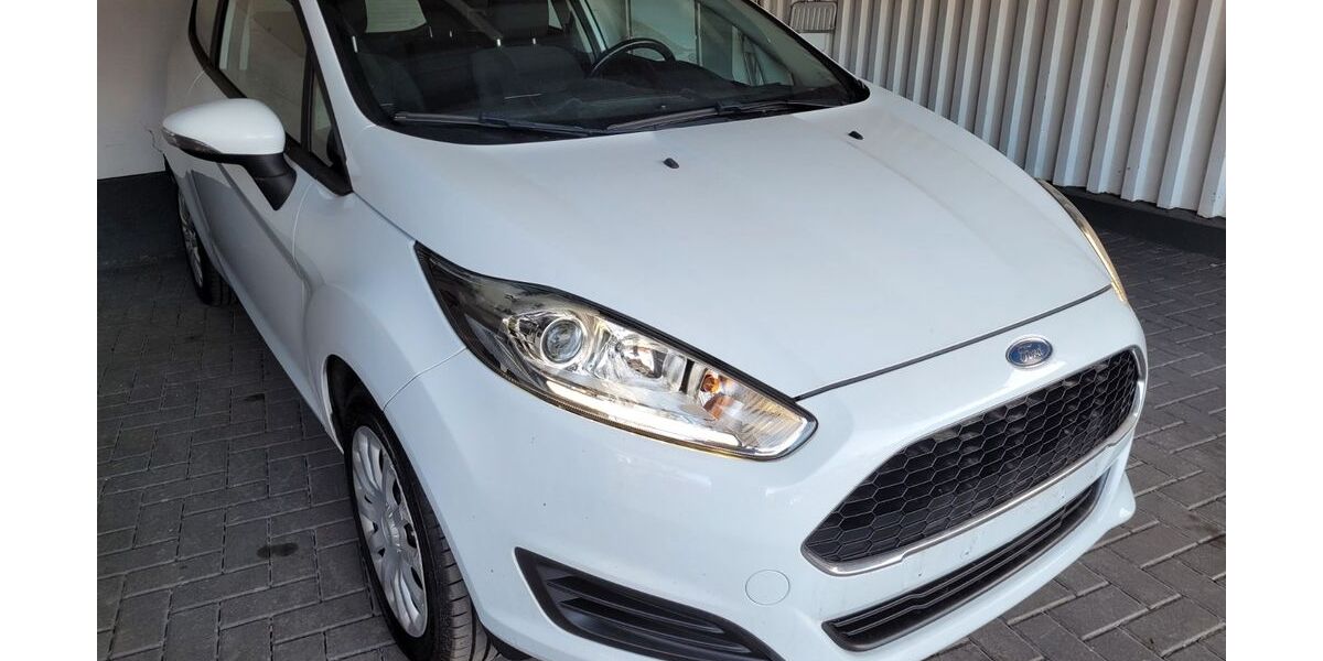 Ford Fiesta 178.455 km 4.400 &euro; Berlin 12277