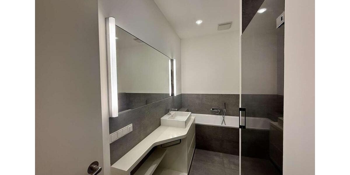 Etagenwohnung Berlin Mitte - 3 Zimmer, 75 m&sup2;, 1.908&euro; | Angebot:25868246