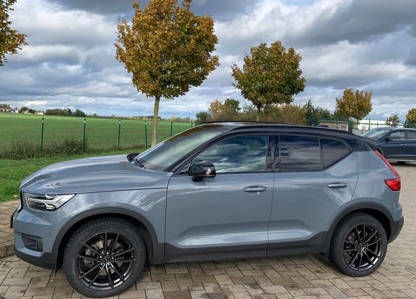 Volvo XC40 76.000 km 30.000 € Berlin 12159
