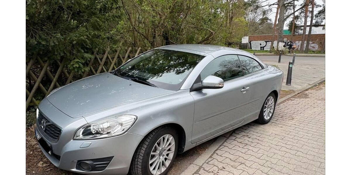 Volvo C70 207.000 km 9.800 &euro; Berlin 13503