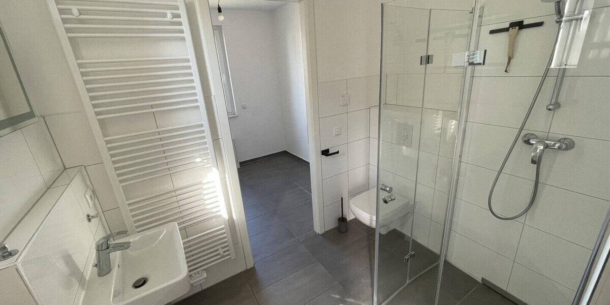 Doppelhaushälfte Schöneiche bei Berlin - 6 Zimmer, 140 m&sup2;, 2.300&euro; | Angebot:25910518