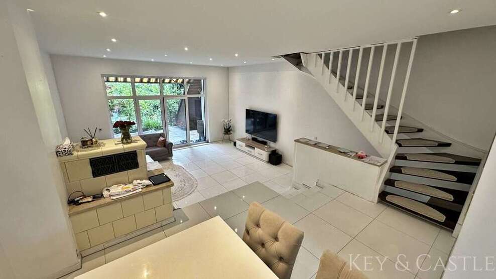 Haus zum Kaufen in Berlin 660.000 € 122 m²