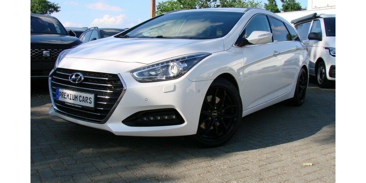 Hyundai i40 cw 1.7 CRDi Blue Premium DCT Infinity Leder 101.563 km 12.980 &euro; Falkensee 14612