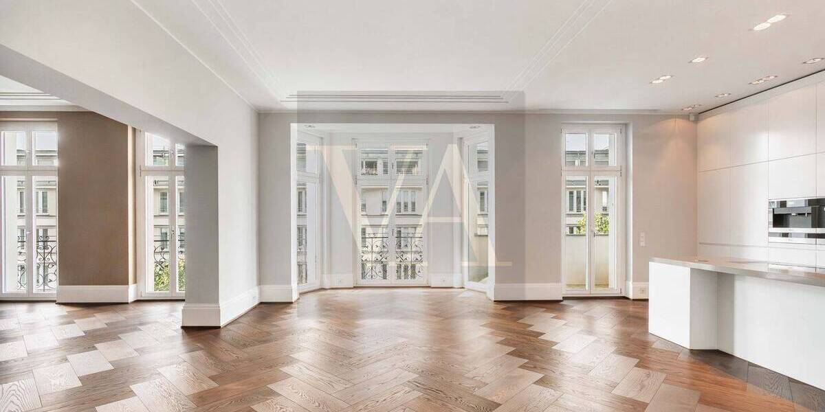 Prestige-Altbauwohnung in Bestlage neben dem KaDeWe 3 zimmer