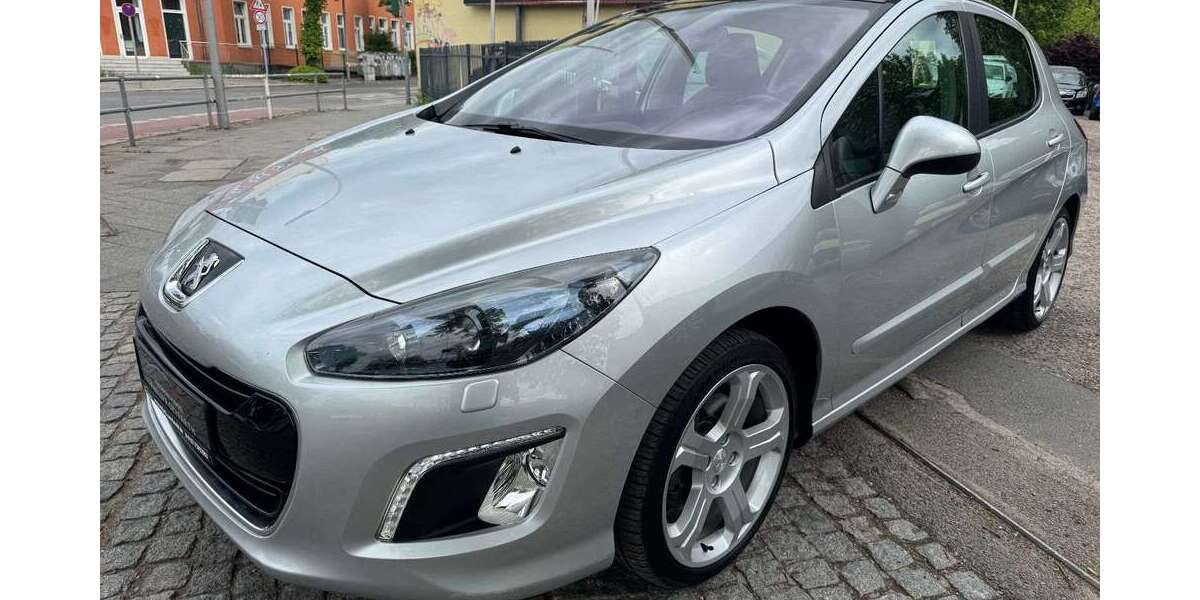 Peugeot 308 64.000 km 6.990 &euro; Berlin 12107