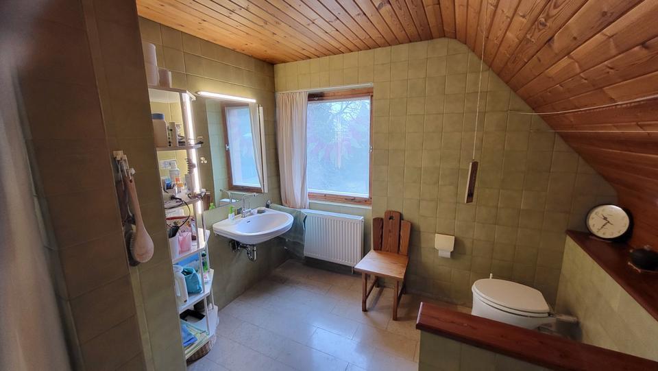 5-Raum KREATIVHAUS EBK Sauna großer Keller Lager & schöner Garten