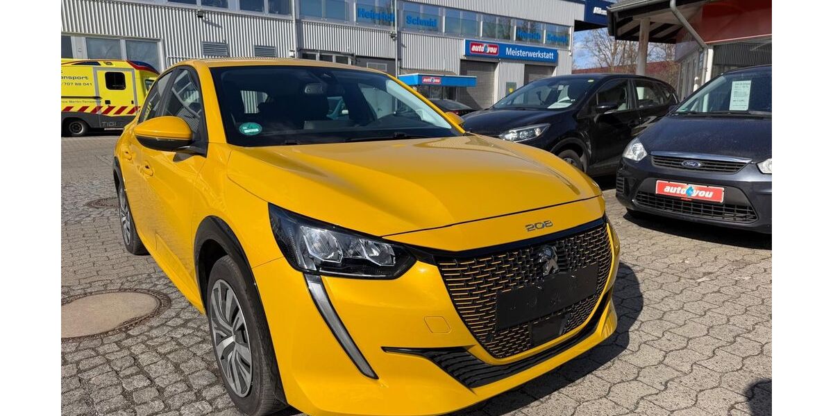 Peugeot 208 81.000 km 13.790 &euro; Berlin 12277