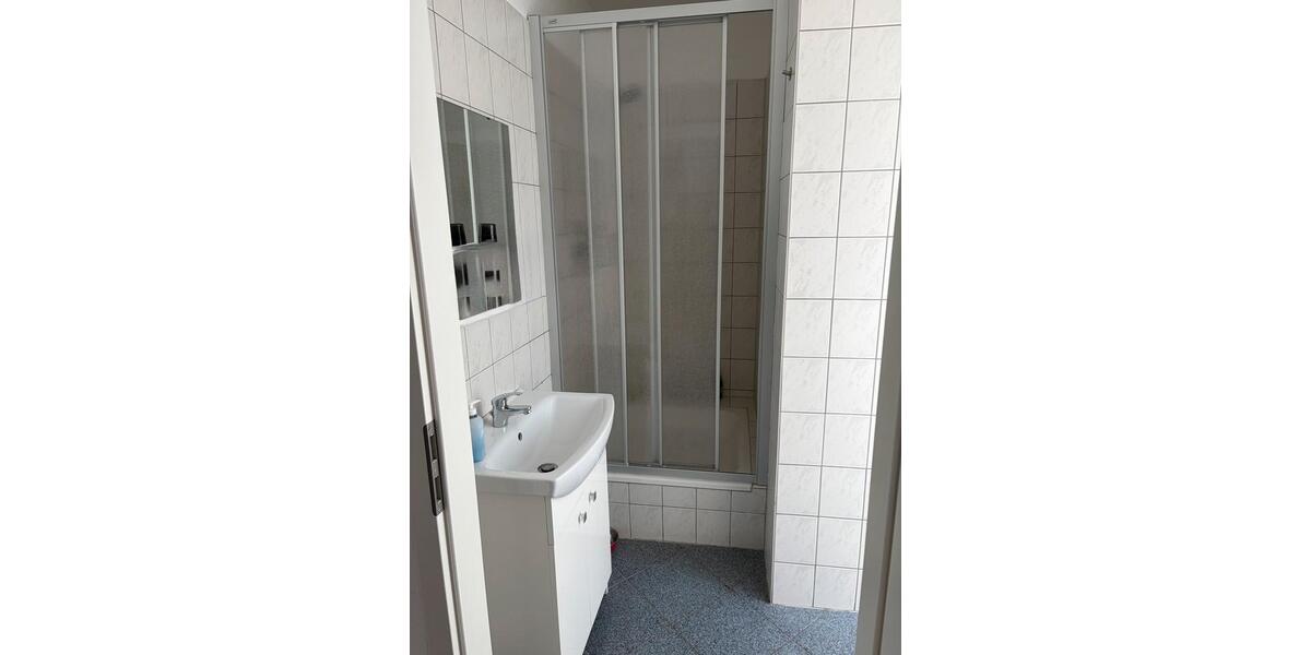 Dachgeschoßwohnung Leegebruch - 2 Zimmer, 80 m&sup2;, 192.000&euro; | Angebot:26945342