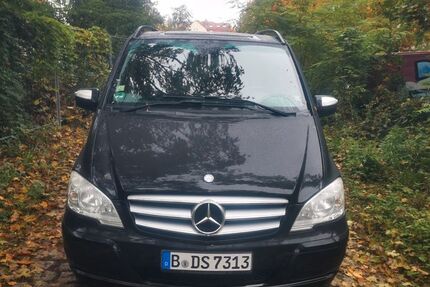 Mercedes-Benz Viano 180.000 km 24.000 € Berlin 12247
