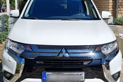 Mitsubishi Outlander 72.000 km 20.000 &euro; Berlin 13465