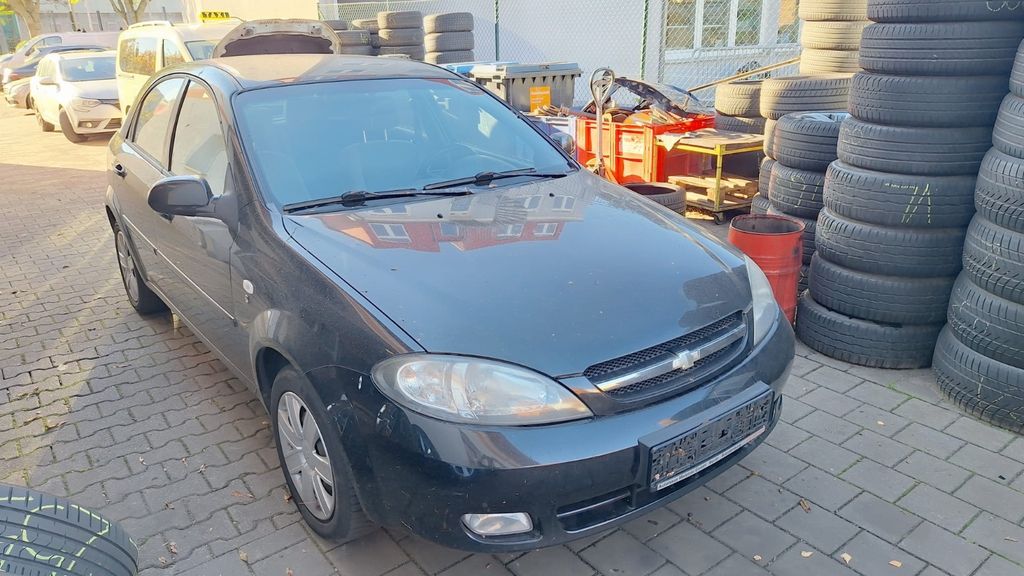 Chevrolet Lacetti 235.571 km 600 € Berlin 12357