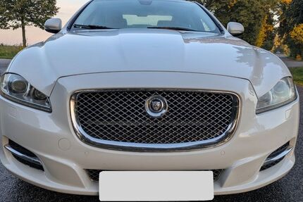 Jaguar XJ 191.000 km 11.700 € Berlin 12349