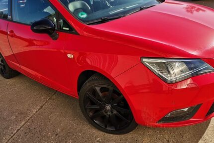 Seat Ibiza 94.000 km 5.500 &euro; Berlin 13409